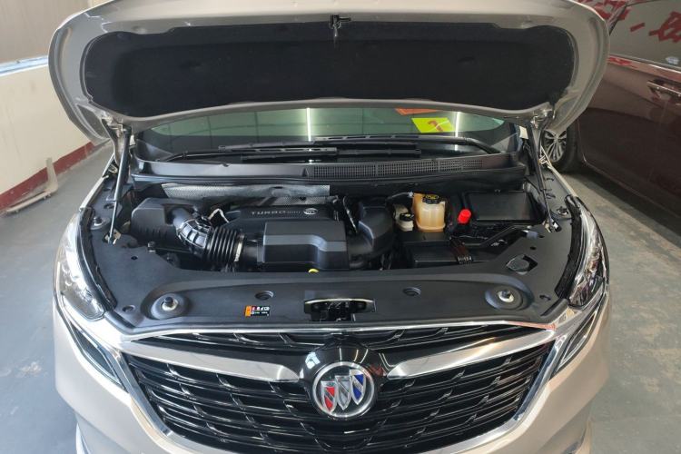 Used Buick GL8 2022 ES Landtrek 653T Comfort Edition Engine Bay