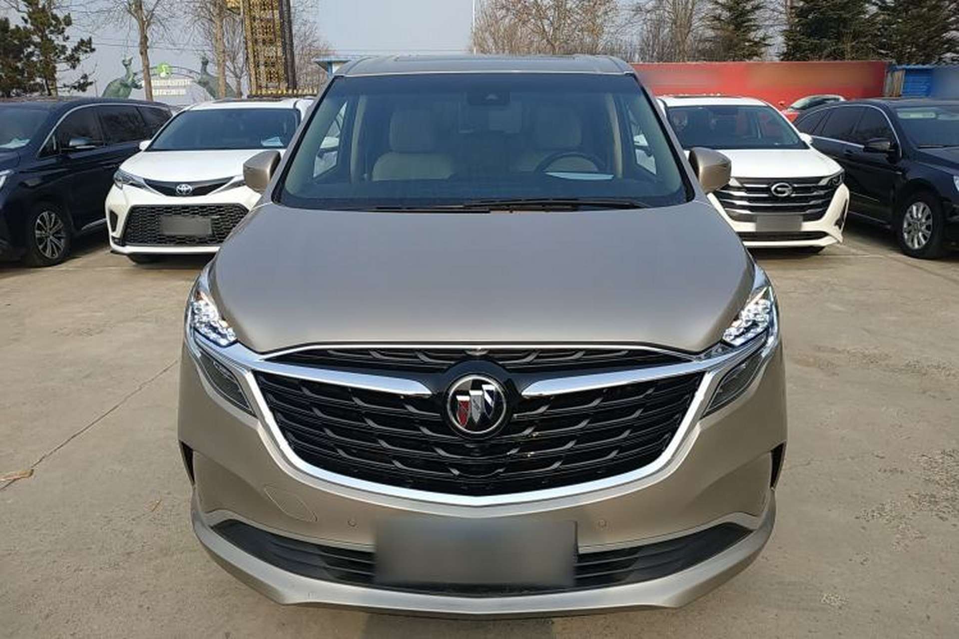 Used Buick GL8 2022 ES Land Cruiser 653T Luxury Model Exterior 1