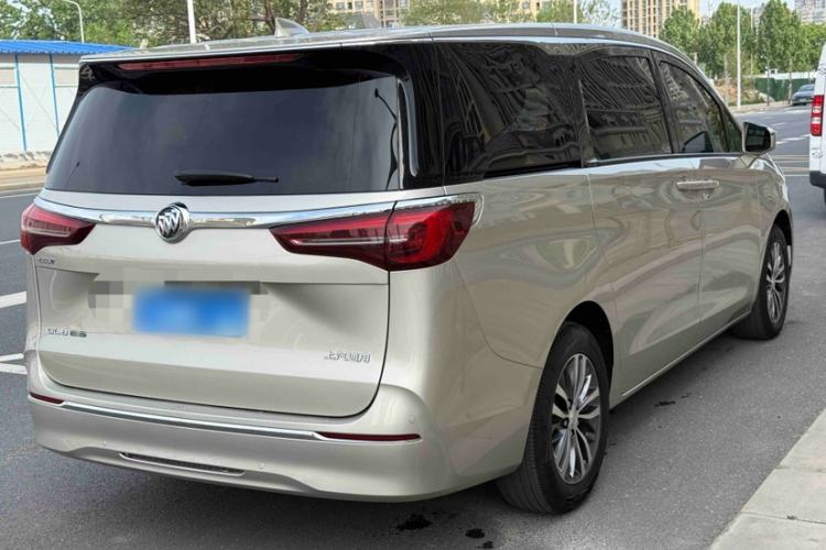 Used Buick GL8 2022 ES Landtrek 653T Comfort Edition Exterior 5