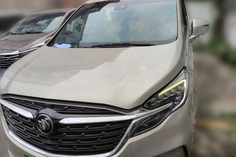 Used Buick GL8 2022 ES Landtrek 653T Luxury Edition Front