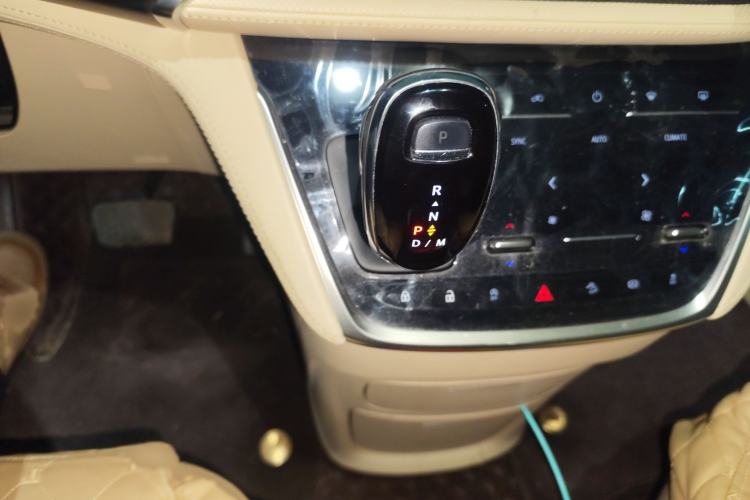 Used Buick GL8 2022 ES Landtrek 653T Flagship Model Gear Lever