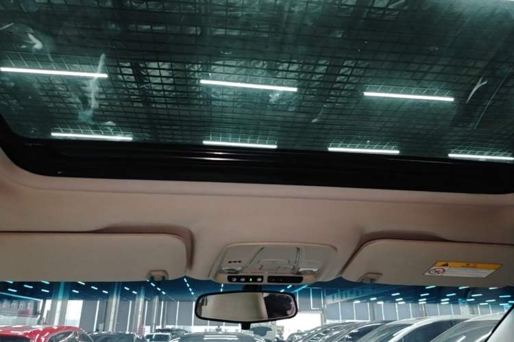 Used Buick GL8 2022 ES Landtrek 653T Comfort Edition Headliner