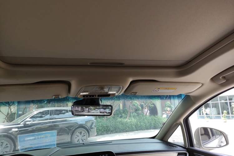 Used Buick GL8 2022 ES Landtrek 653T Luxury Edition Headliner