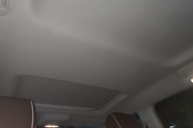 Used Buick GL8 2022 Land Business Class 652T Luxury Model Headliner