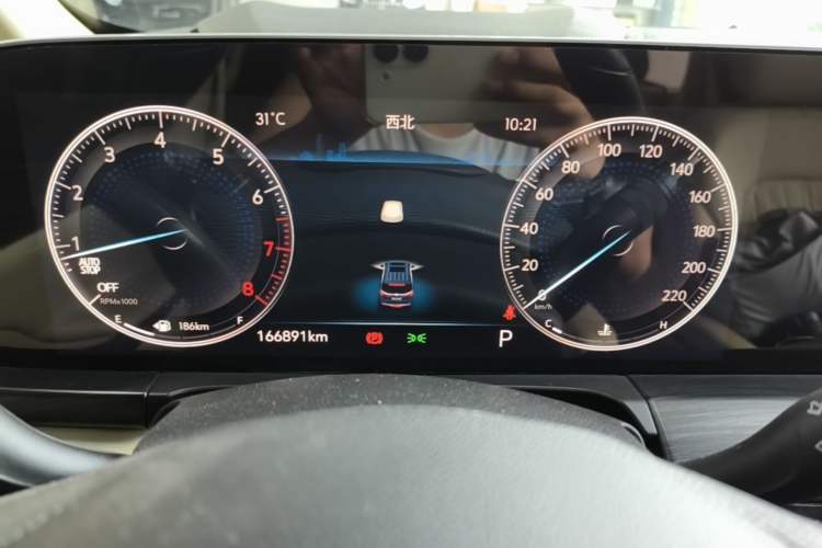 Used Buick GL8 2022 ES Land Cruiser 653T Luxury Model Instrument Cluster