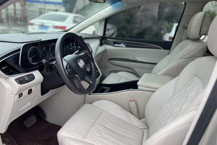 Used Buick GL8 2022 ES Landtrek 653T Comfort Edition Interior 1