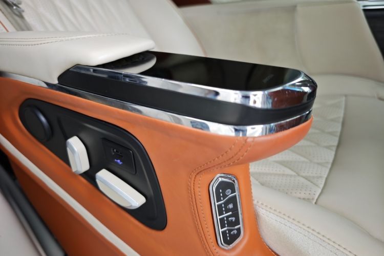 Used Buick GL8 2022 ES Landtrek 653T Comfort Edition Interior 10