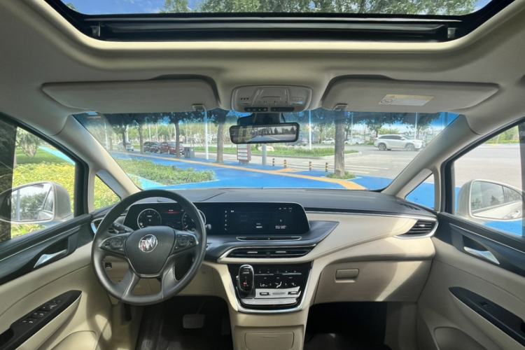 Used Buick GL8 2022 ES Landtrek 653T Luxury Edition Interior 2