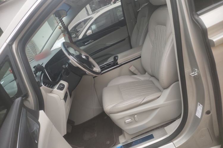 Used Buick GL8 2022 ES Landtrek 653T Comfort Edition Left Front Seat