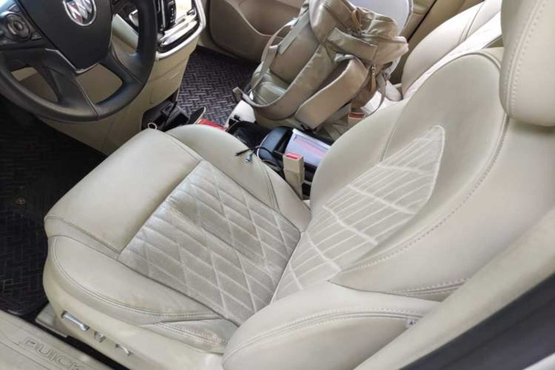 Used Buick GL8 2022 ES Landtrek 653T Luxury Edition Left Front Seat