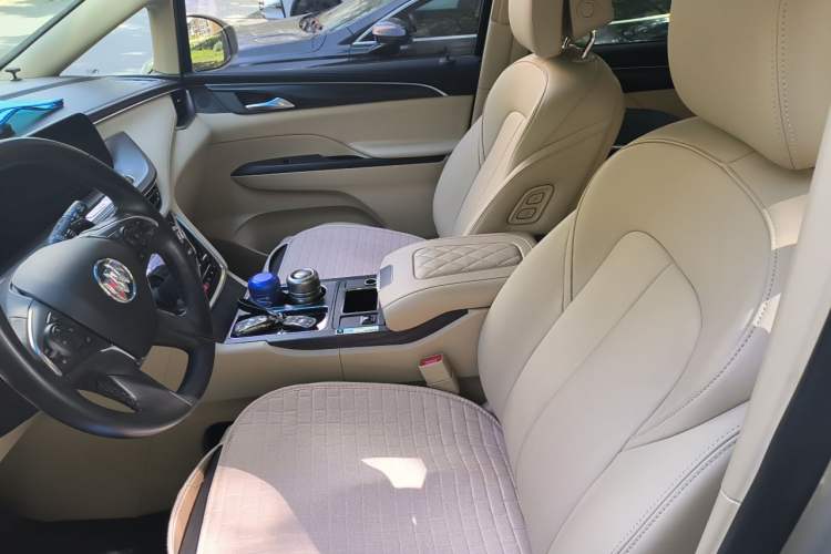 Used Buick GL8 2022 ES Landtrek 653T Luxury Edition Left Front Seat