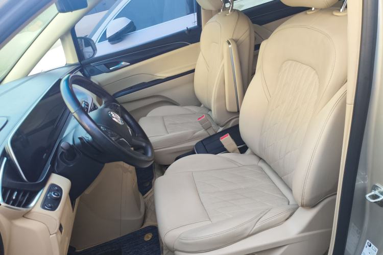 Used Buick GL8 2022 ES Land Cruiser 653T Luxury Model Left Front Seat