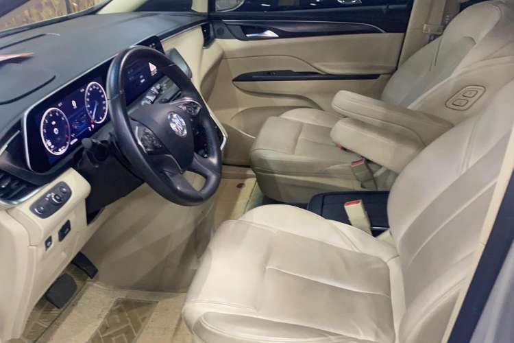 Used Buick GL8 2022 ES Landtrek 653T Luxury Edition Left Front Seat
