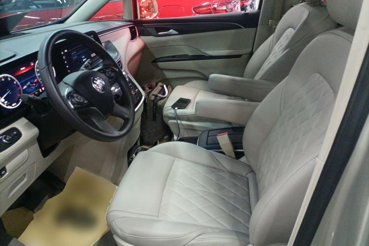 Used Buick GL8 2022 ES Landtrek 653T Comfort Edition Left Front Seat