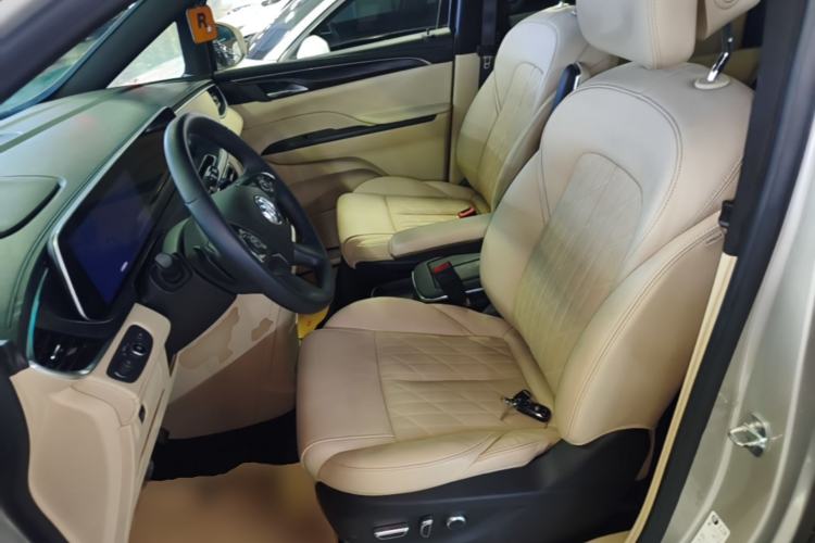 Used Buick GL8 2022 ES Land Cruiser 653T Luxury Model Left Front Seat