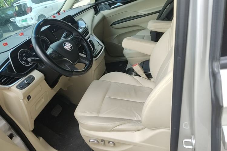 Used Buick GL8 2022 ES Landtrek 653T Luxury Edition Left Front Seat