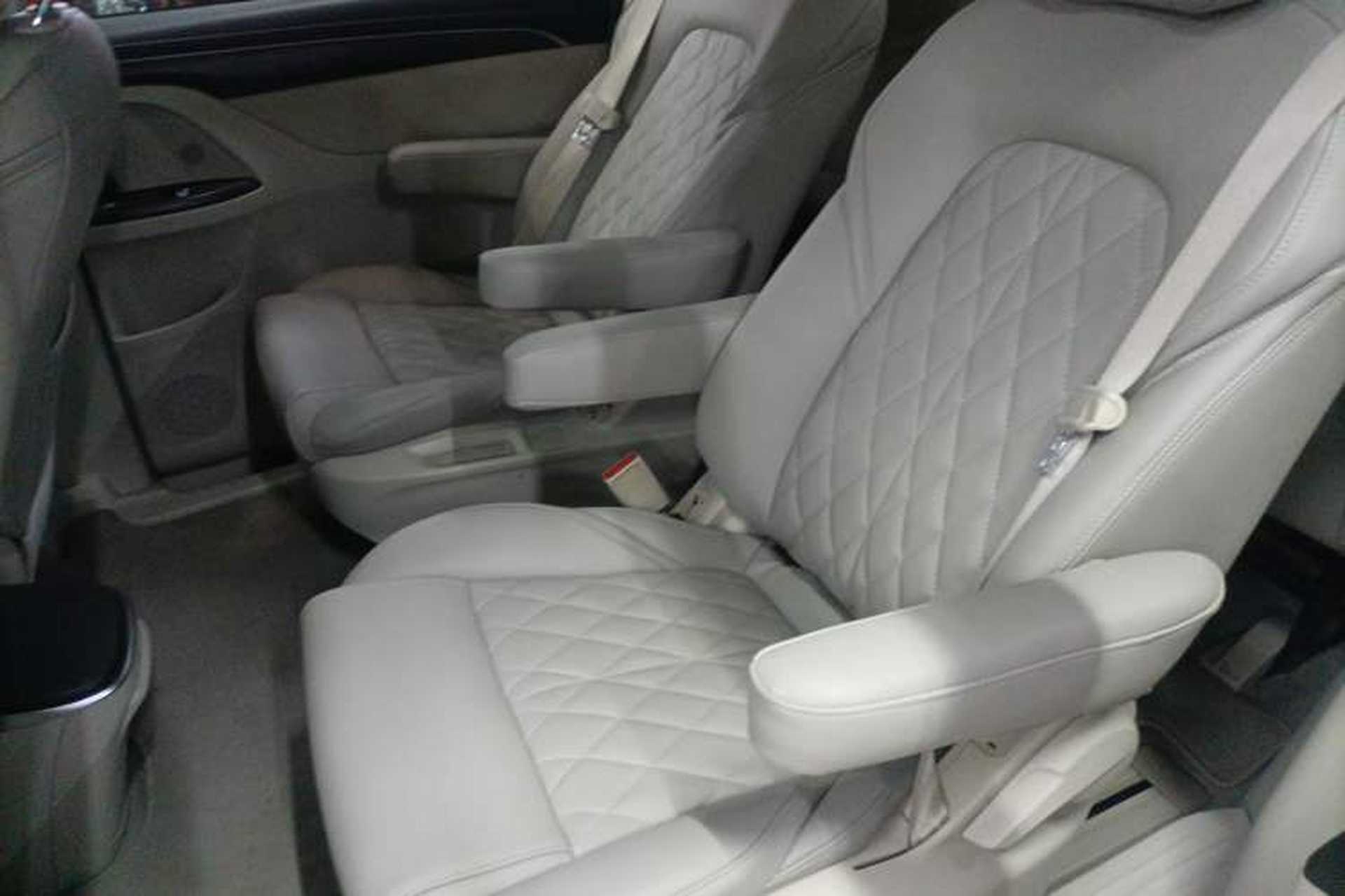 Used Buick GL8 2022 ES Landtrek 653T Comfort Edition Left Rear Seat