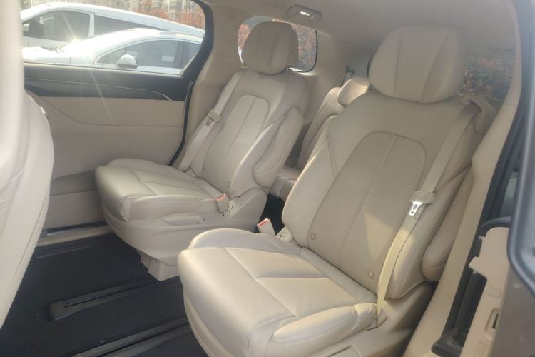 Used Buick GL8 2022 ES Landtrek 653T Luxury Edition Left Rear Seat
