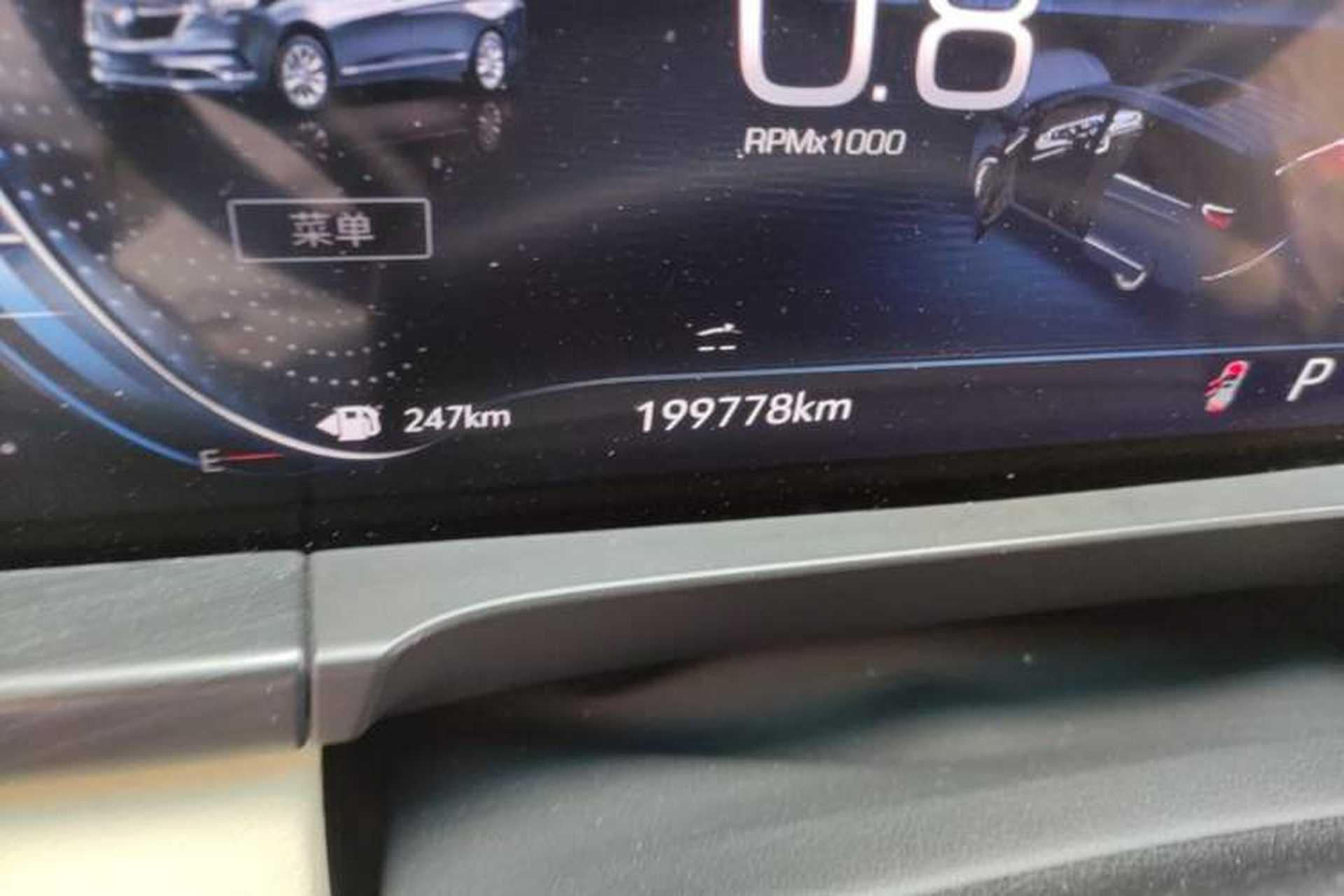 Used Buick GL8 2022 ES Landtrek 653T Luxury Edition Odometer Close Up