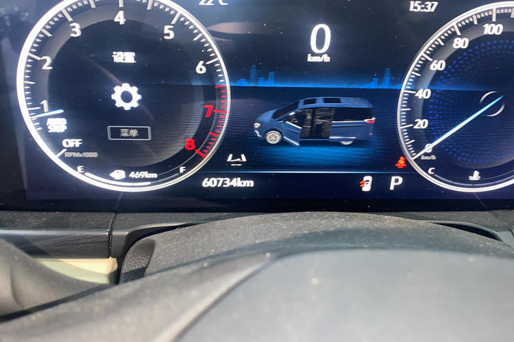Used Buick GL8 2022 ES Landtrek 653T Luxury Edition Odometer Close Up