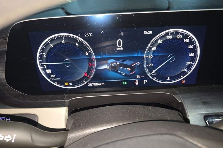 Used Buick GL8 2022 ES Landtrek 653T Comfort Edition Odometer Close Up