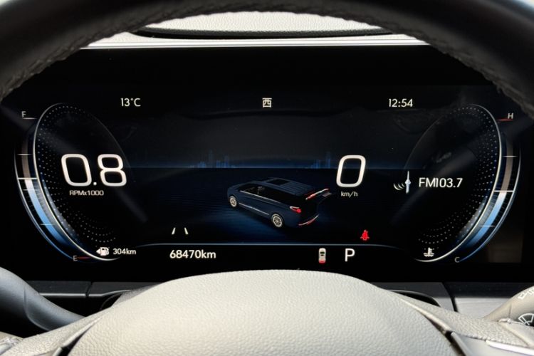 Used Buick GL8 2022 ES Landtrek 653T Luxury Edition Odometer Close Up