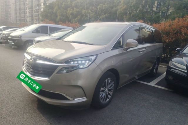 Used Buick GL8 2022 ES Landtrek 653T Luxury Edition