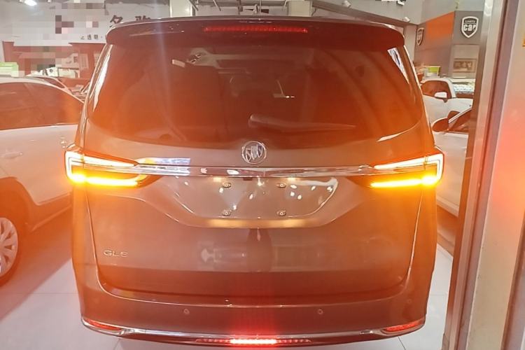 Used Buick GL8 2022 Land Business Class 652T Luxury Model Rear