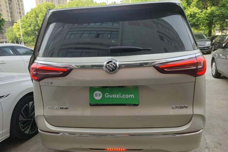 Used Buick GL8 2022 ES Landtrek 653T Luxury Edition Rear