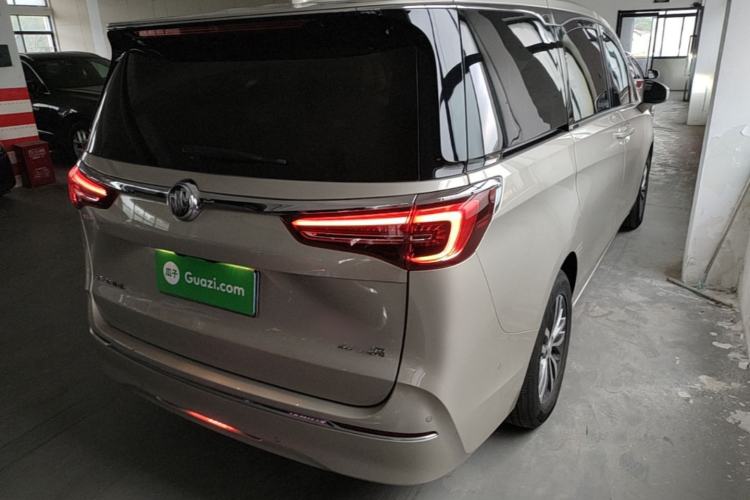 Used Buick GL8 2022 ES Landtrek 653T Luxury Edition Rear Right 45 Deg