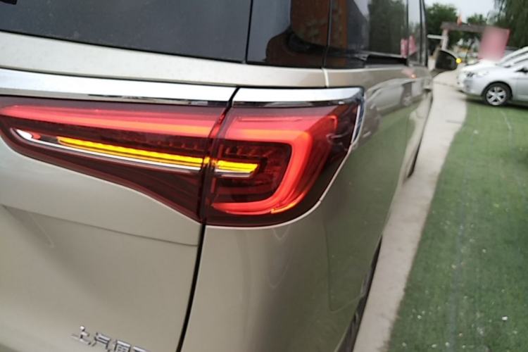 Used Buick GL8 2022 ES Landtrek 653T Luxury Edition Right Rear Taillight