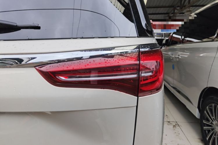 Used Buick GL8 2022 ES Landtrek 653T Luxury Edition Right Rear Taillight