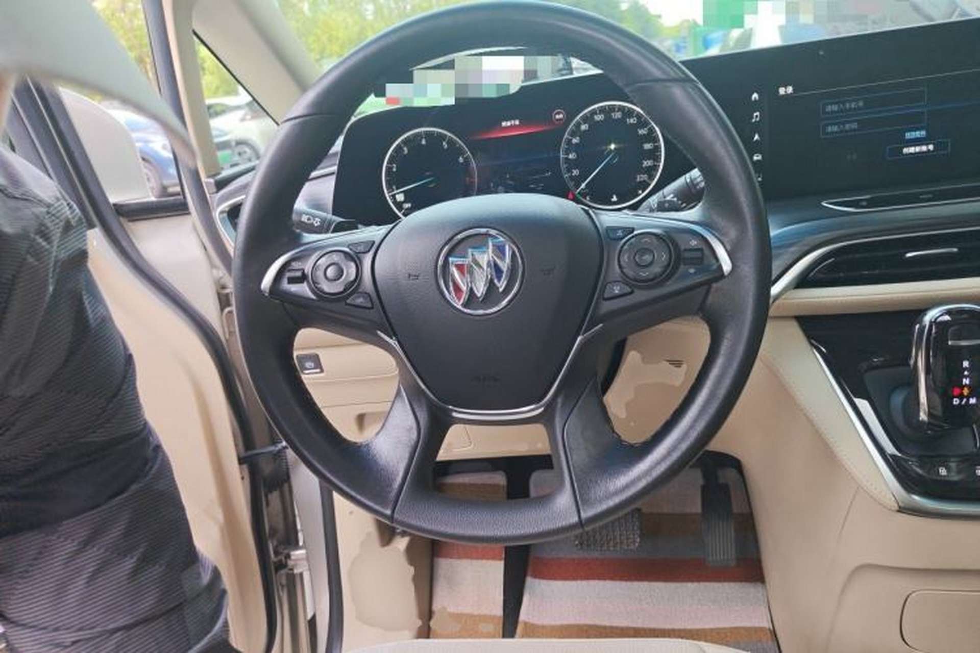 Used Buick GL8 2022 ES Landtrek 653T Luxury Edition Steering Wheel