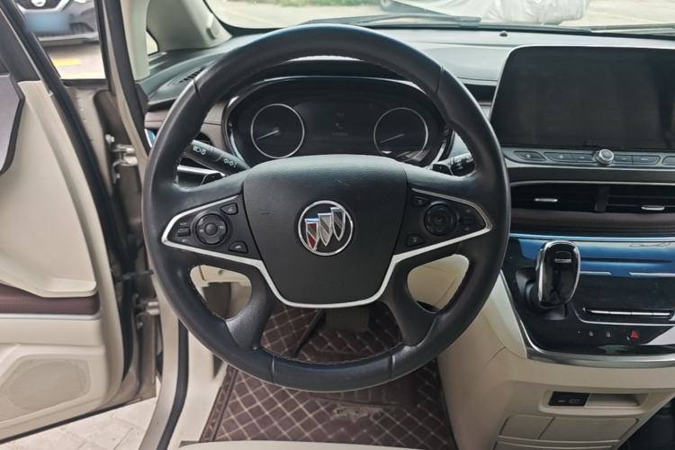 Used Buick GL8 2022 Land Executive Class 652T Prestige Model Steering Wheel