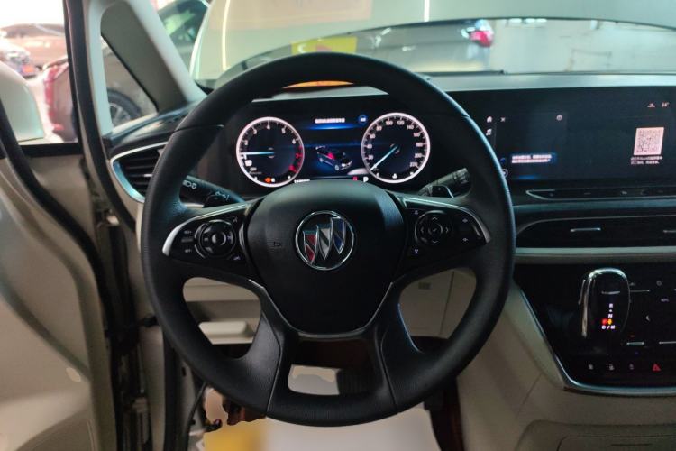 Used Buick GL8 2022 ES Landtrek 653T Comfort Edition Steering Wheel
