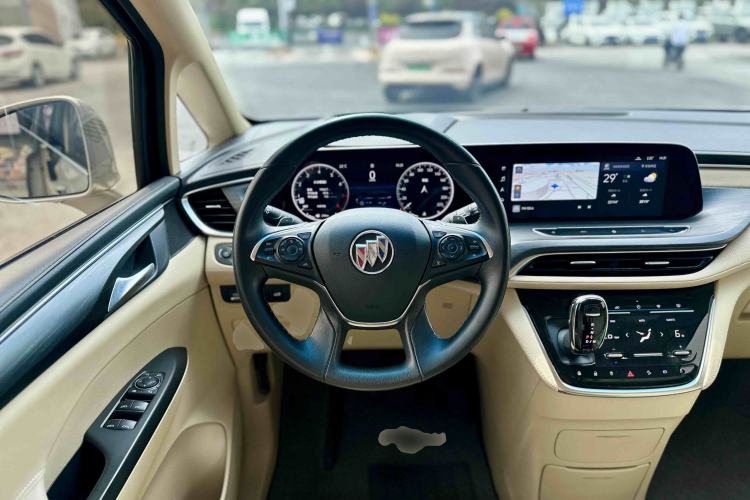 Used Buick GL8 2022 ES Landtrek 653T Luxury Edition Steering Wheel