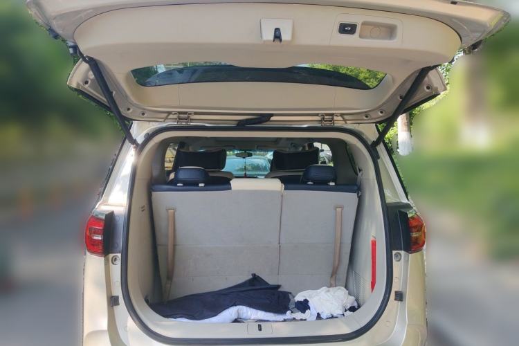 Used Buick GL8 2022 ES Landtrek 653T Comfort Edition Trunk