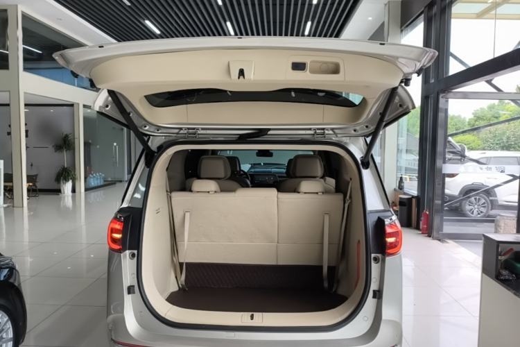 Used Buick GL8 2022 ES Land Cruiser 653T Luxury Model Trunk