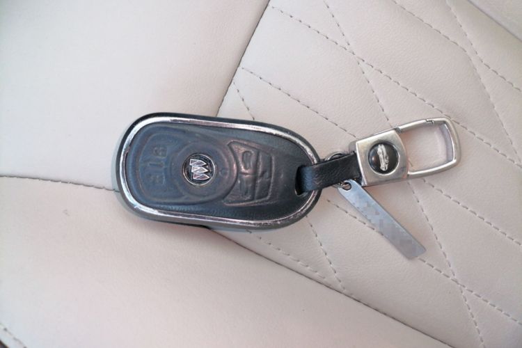Used Buick GL8 2022 Land Business Class 652T Smart Deluxe Model Vehicle Key