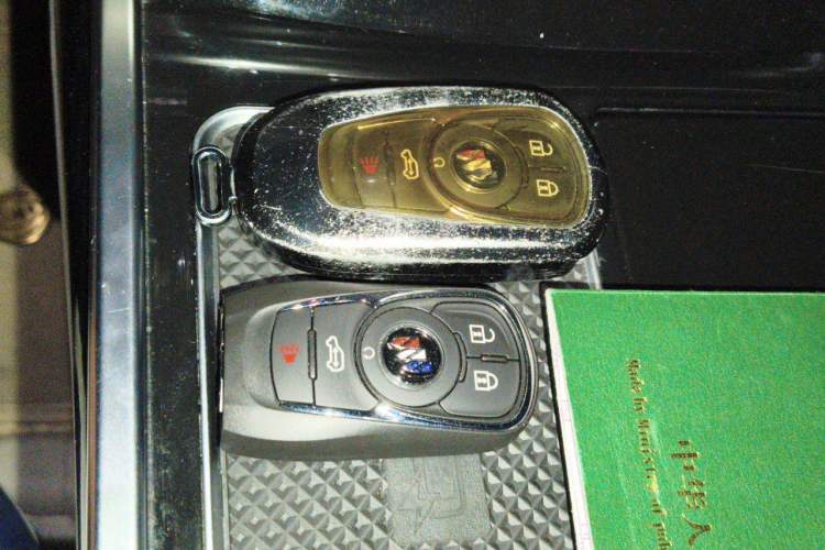 Used Buick GL8 2022 ES Landtrek 653T Comfort Edition Vehicle Key