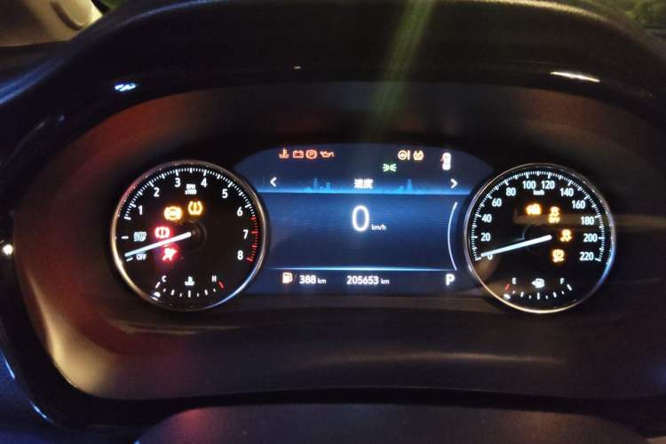 Used Buick GL8 2022 Land Cruiser Executive Class 652T Comfort Model Instrument Cluster