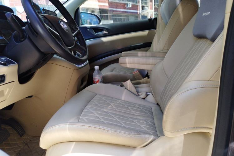 Used Buick GL8 2022 Land Business Class 652T Smart Deluxe Model Left Front Seat