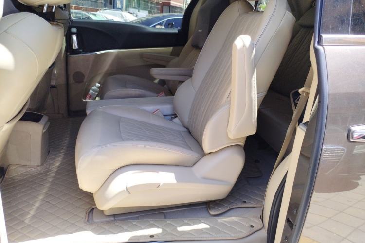 Used Buick GL8 2022 Land Business Class 652T Smart Deluxe Model Left Rear Seat