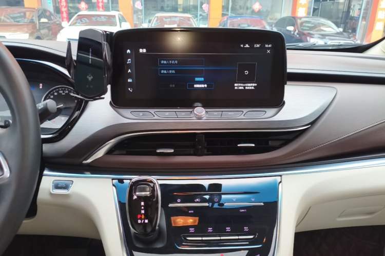 Used Buick GL8 2022 Land Executive Class 652T Prestige Model Audio And AC Panel