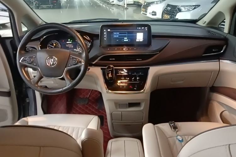 Used Buick GL8 2022 Land Business Class 652T Luxury Model Center Console