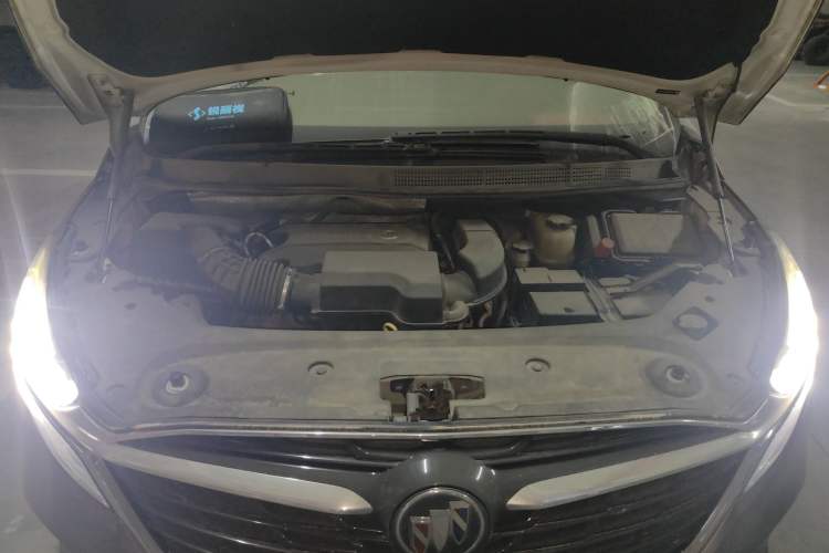 Used Buick GL8 2022 ES Landtrek 653T Luxury Edition Engine Bay