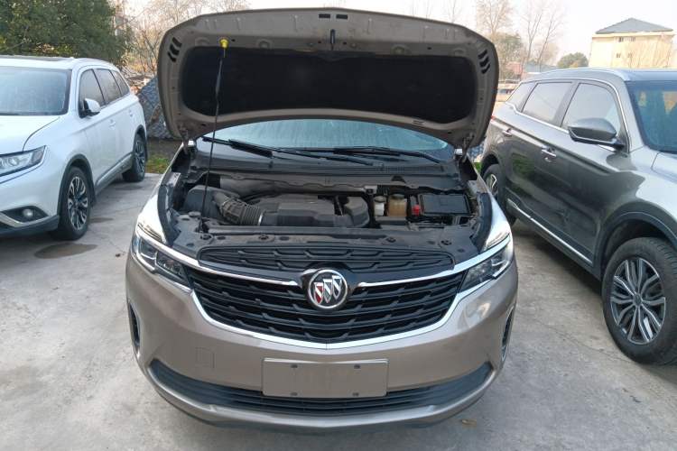 Used Buick GL8 2022 Land Business Class 652T Luxury Model Engine Bay