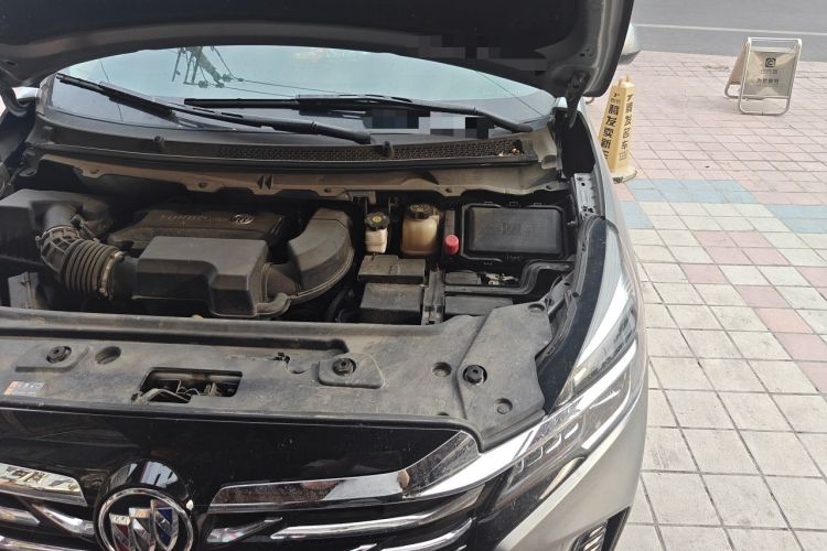 Used Buick GL8 2022 Land Cruiser Executive Class 652T Smart Luxury Model Engine Bay Left