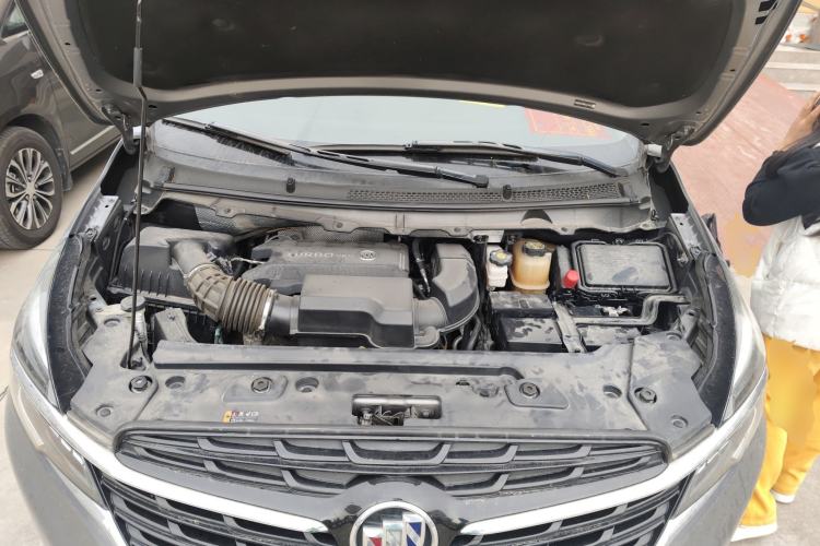 Used Buick GL8 2022 Land Business Class 652T Luxury Model Engine Bay