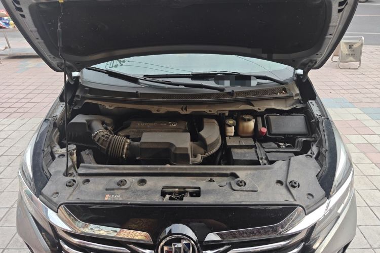 Used Buick GL8 2022 Land Cruiser Executive Class 652T Smart Luxury Model Engine Bay